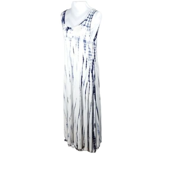 Chelsey & Theodore Tie Dyed Maxi Dress - Picture 1 of 9